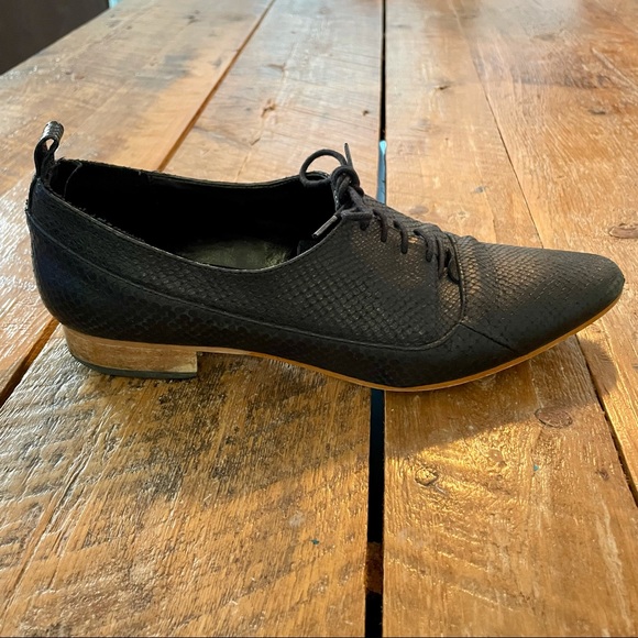 Zara | Black oxfords size 39 - Picture 7 of 7